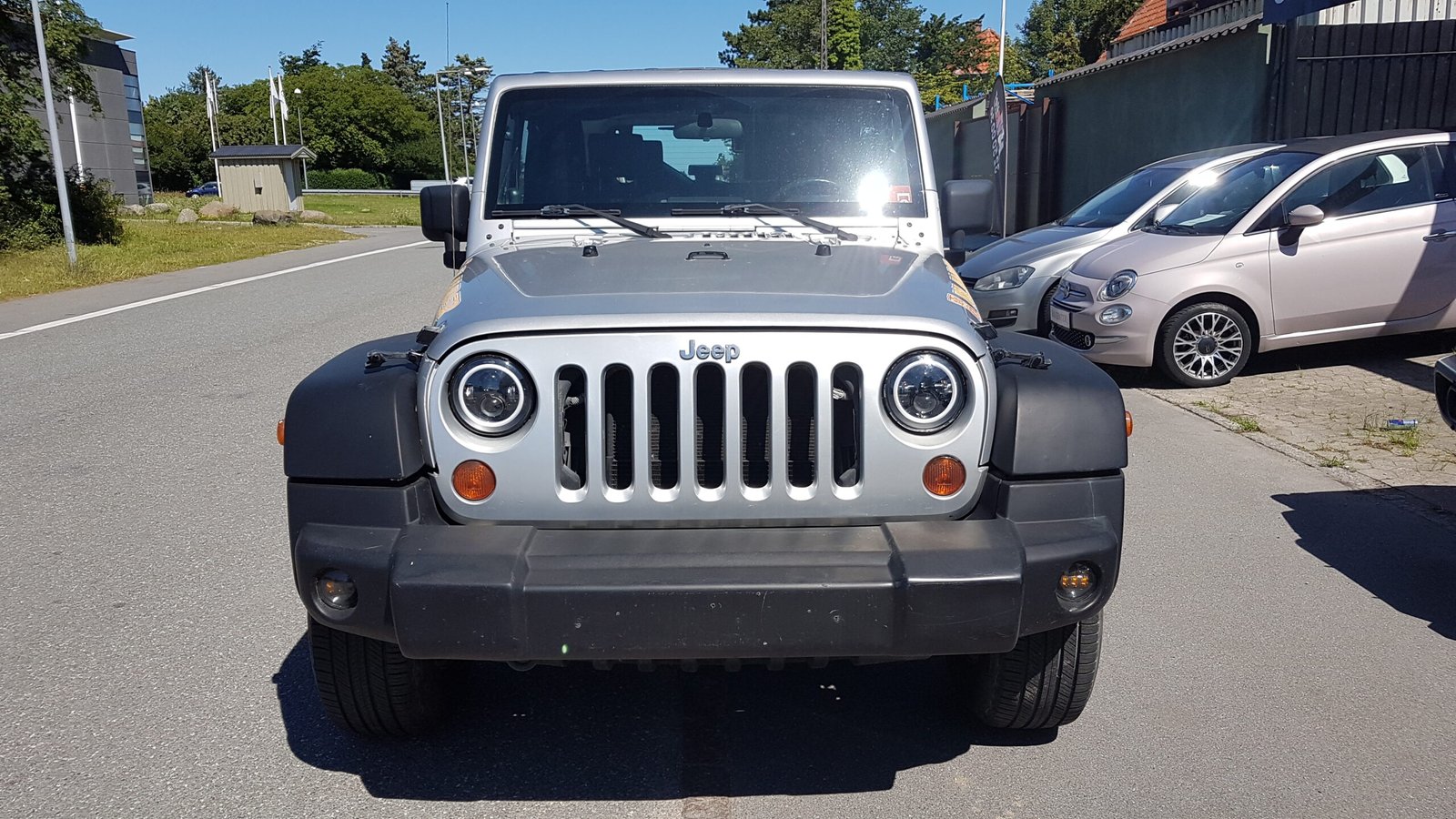 Jeep Wrangler 3,8 Sahara aut. 2d