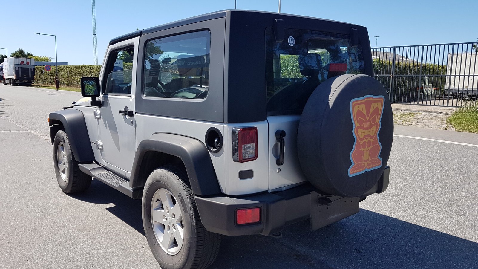 Jeep Wrangler 3,8 Sahara aut. 2d
