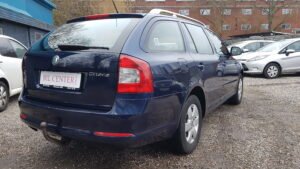 Skoda Octavia 1,8 TSi 160 Ambiente Combi 5d
