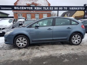 Citroën C4 2,0 16V 143 Prestige 5d
